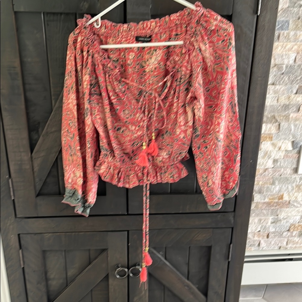 Karma Highway Women's Paisley Peasant Top - Pink
